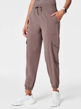 Spanx On The Move Cargo Jogger Taupe Pant Size Medium